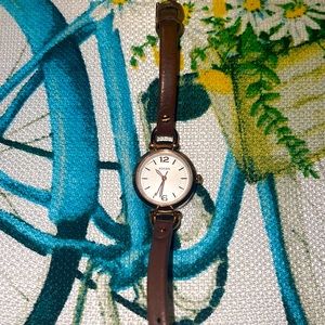 Fossil women’s leather watch 🤎